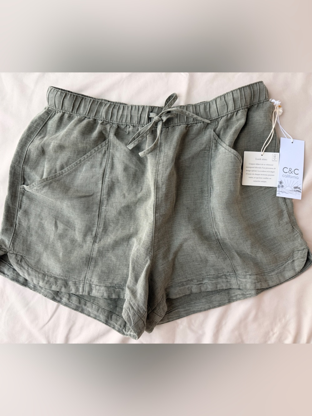 NWT C&C California Sage Green Lyocell Shorts XL